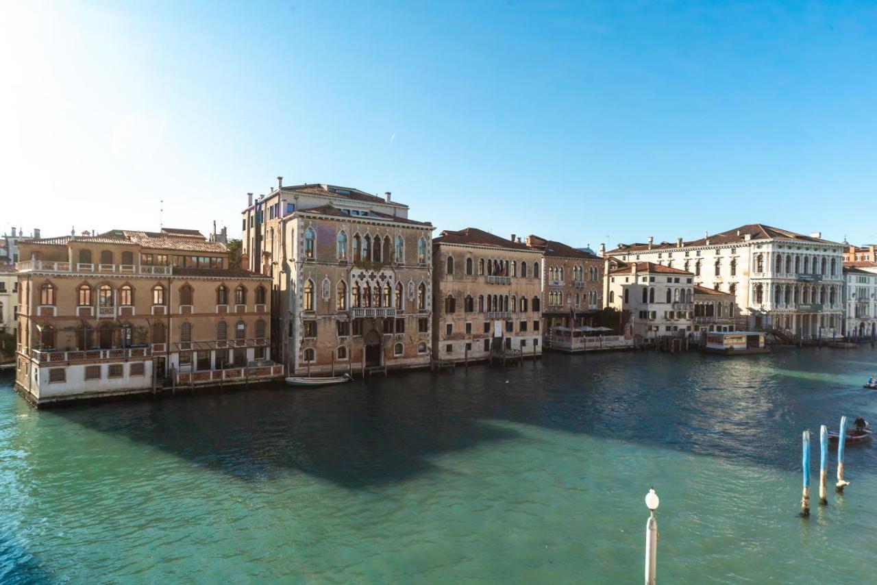 Ca Del Duca Canal Grande Venedig Eksteriør billede